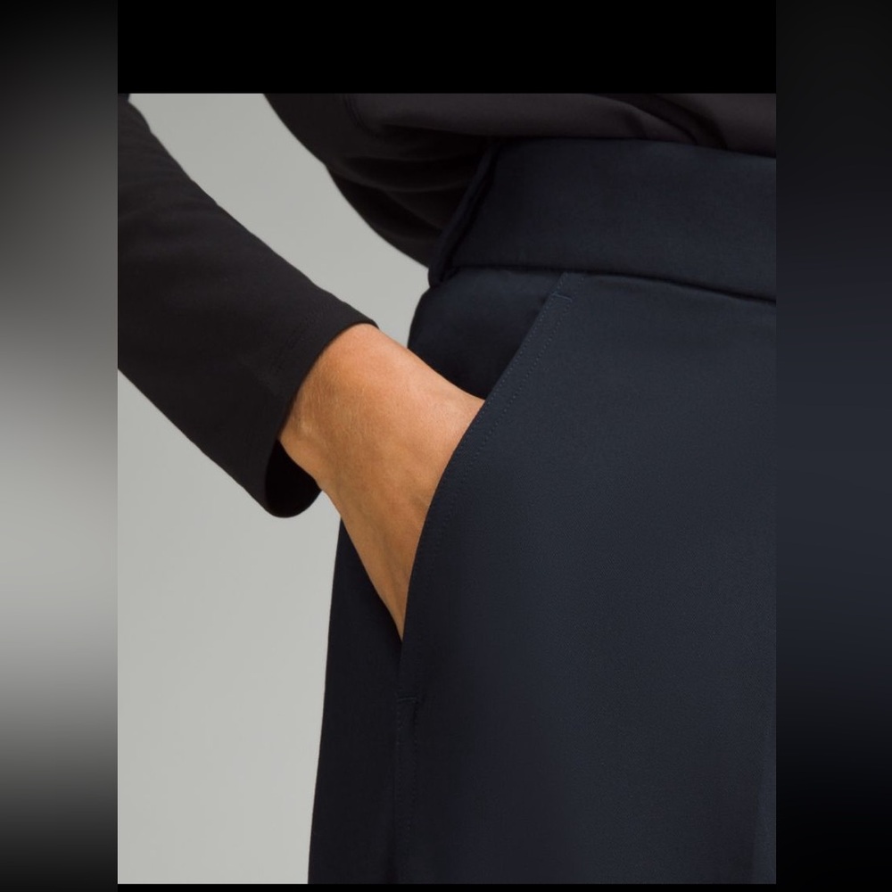lululemon athletica Pleat-Front High- Rise Trouser size 6 - Picture 6 of 10